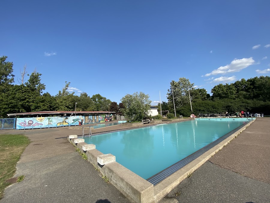 Glyttingebadet