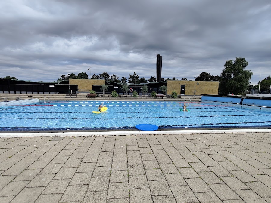 Sandbybadet