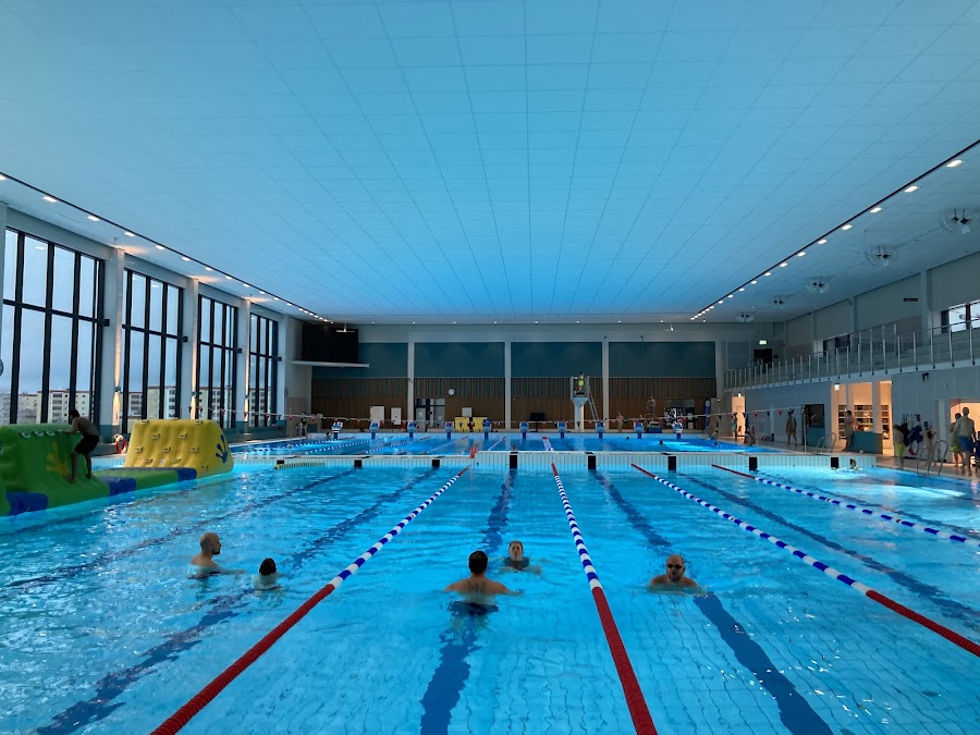 Täby simhall