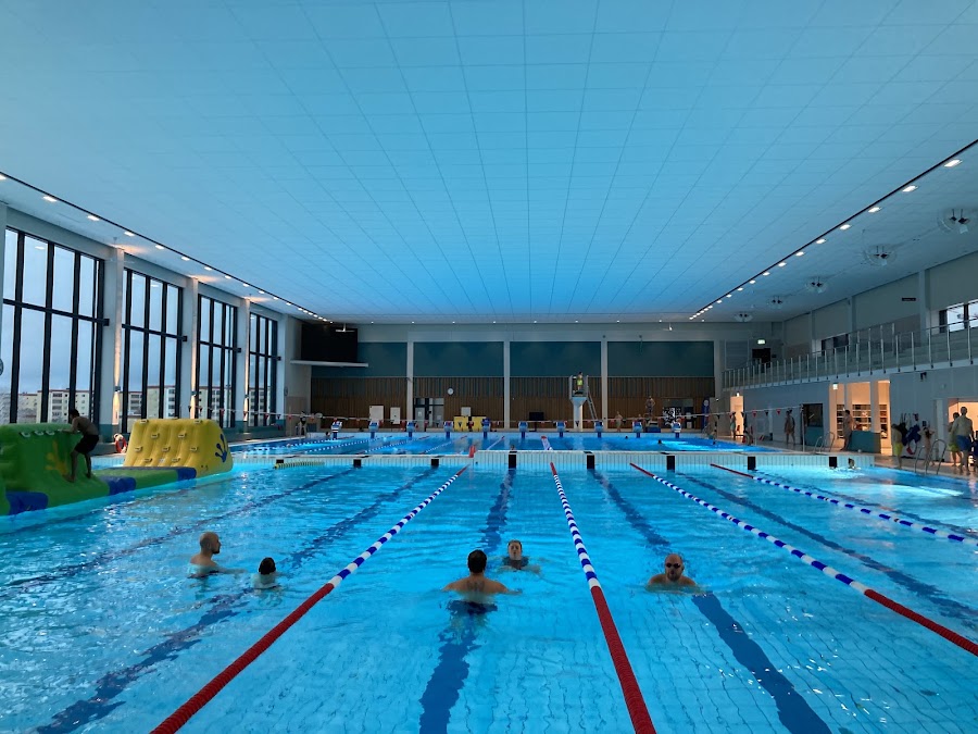 Täby simhall